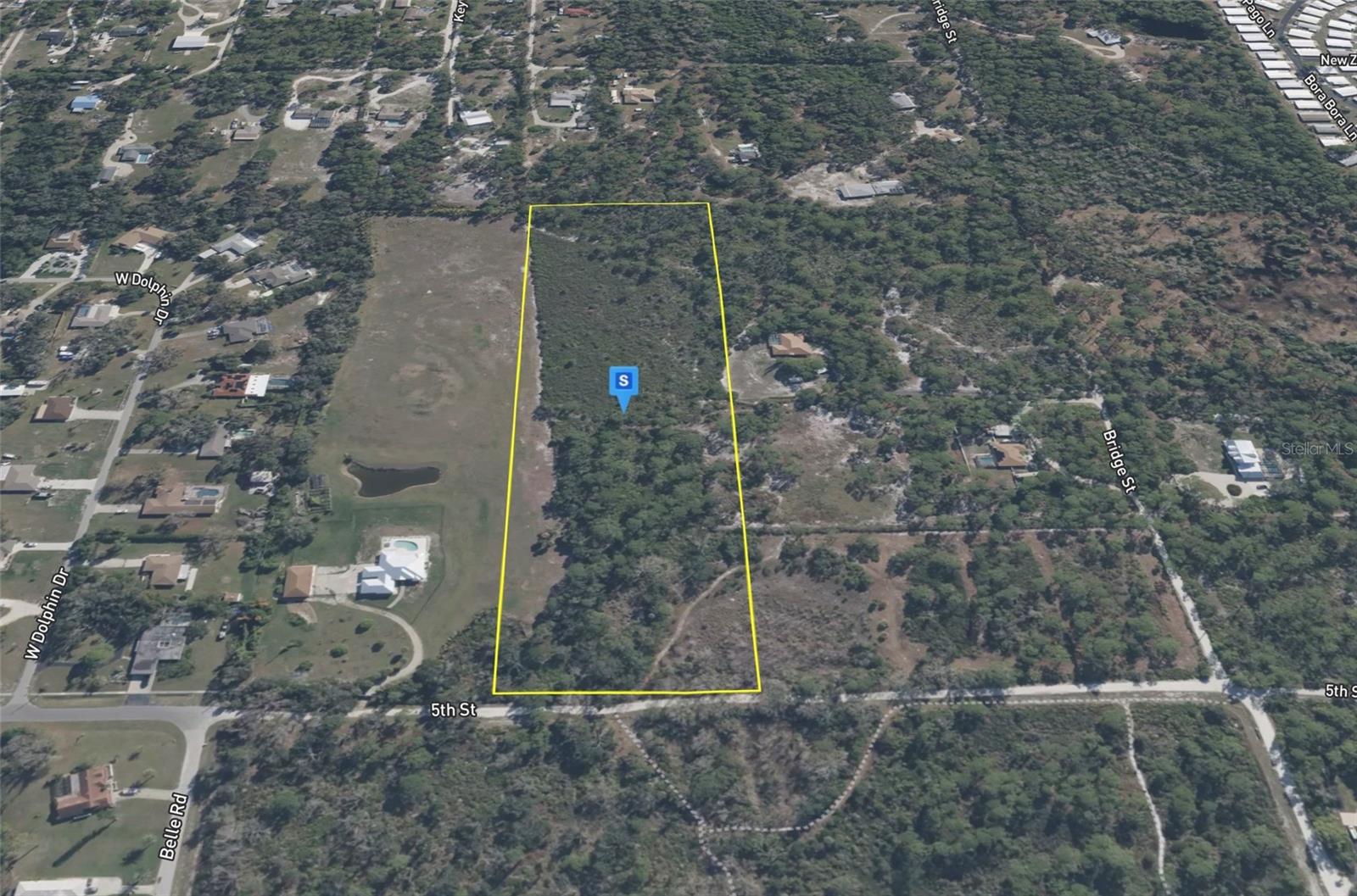 2nd image of 1111 5th St, Englewood, FL 34223 | MLS# A4703898