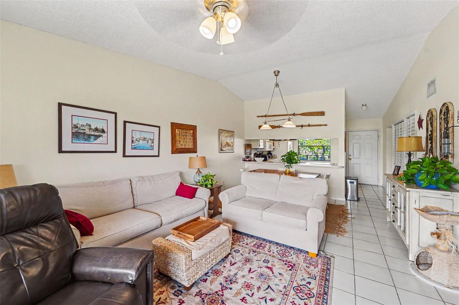 2nd image of 1702 Seascape Cir #203, Tarpon Springs, FL 34689 | MLS# TB8541932