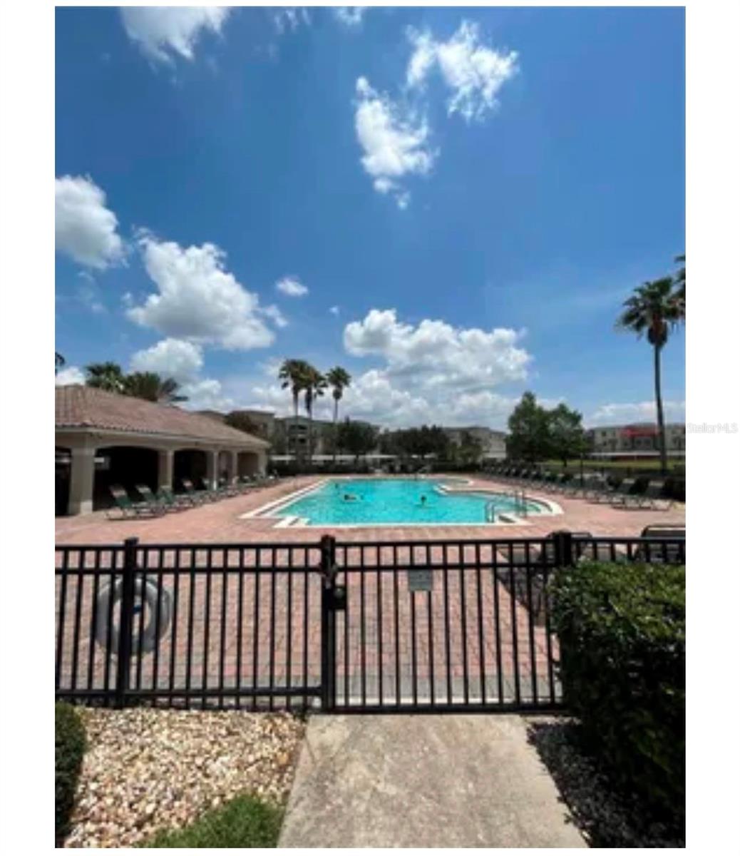 8th image of 3001 Greystone Loop #102, Kissimmee, FL 34741 | MLS# O6436175