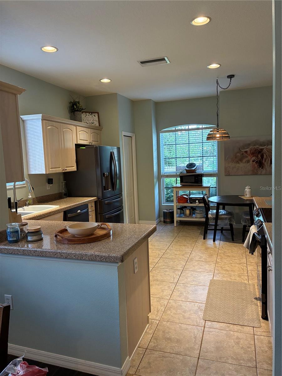 5th image of 8872 Founders Cir, Palmetto, FL 34221 | MLS# S5156206