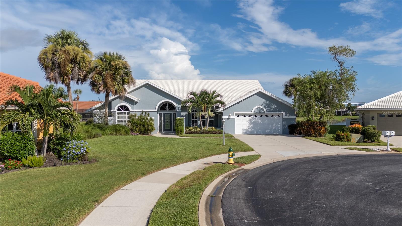 Photo 2 of Single family home for sale at 1633 Ashland Pl, Venice, FL 34292 | MLS# N6145468 | Listing updated on 2026-09-02