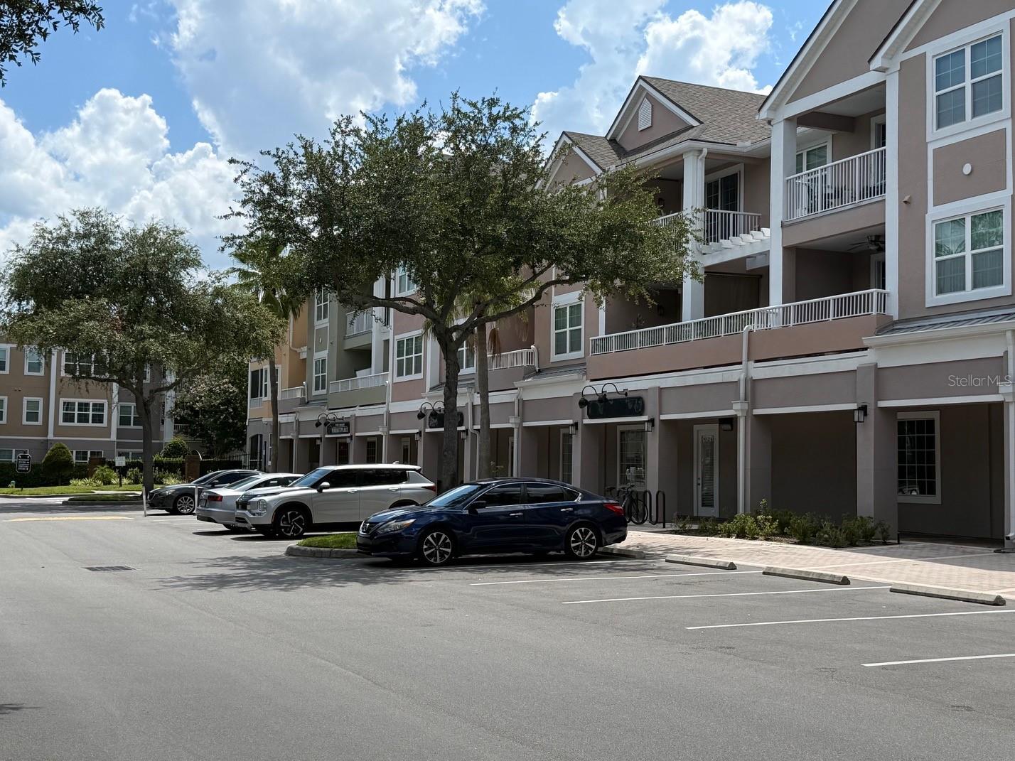 image of 6663 Queens Borough Ave #206, Orlando, FL 32835 | MLS# R4911871
