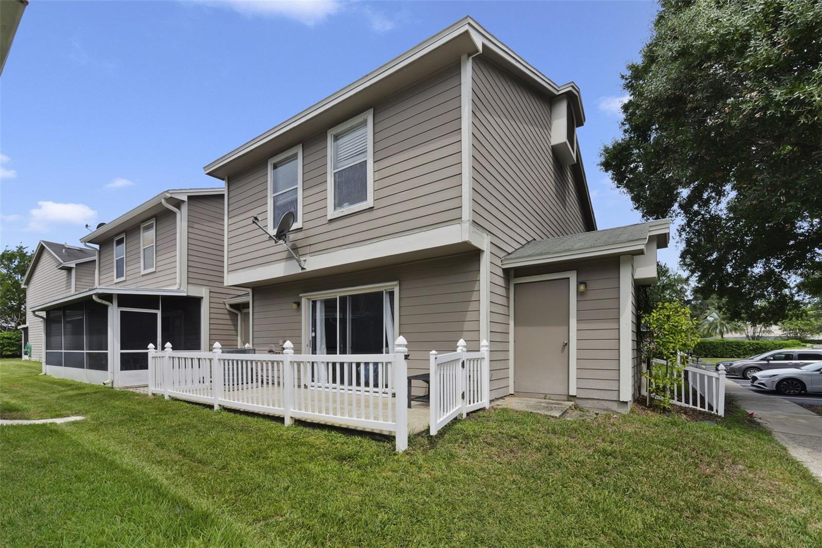 2nd image of 942 Sykes Ct #101, Orlando, FL 32828 | MLS# O6436235