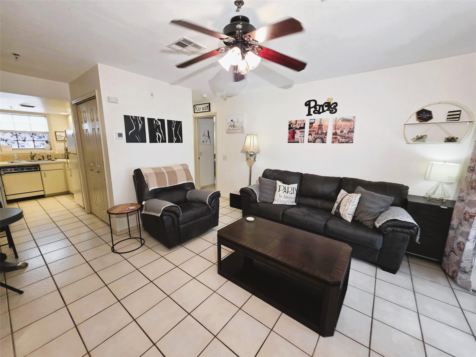 2nd image of 2210 Vista Del Sol Cir #502, Lutz, FL 33558 | MLS# W7888876
