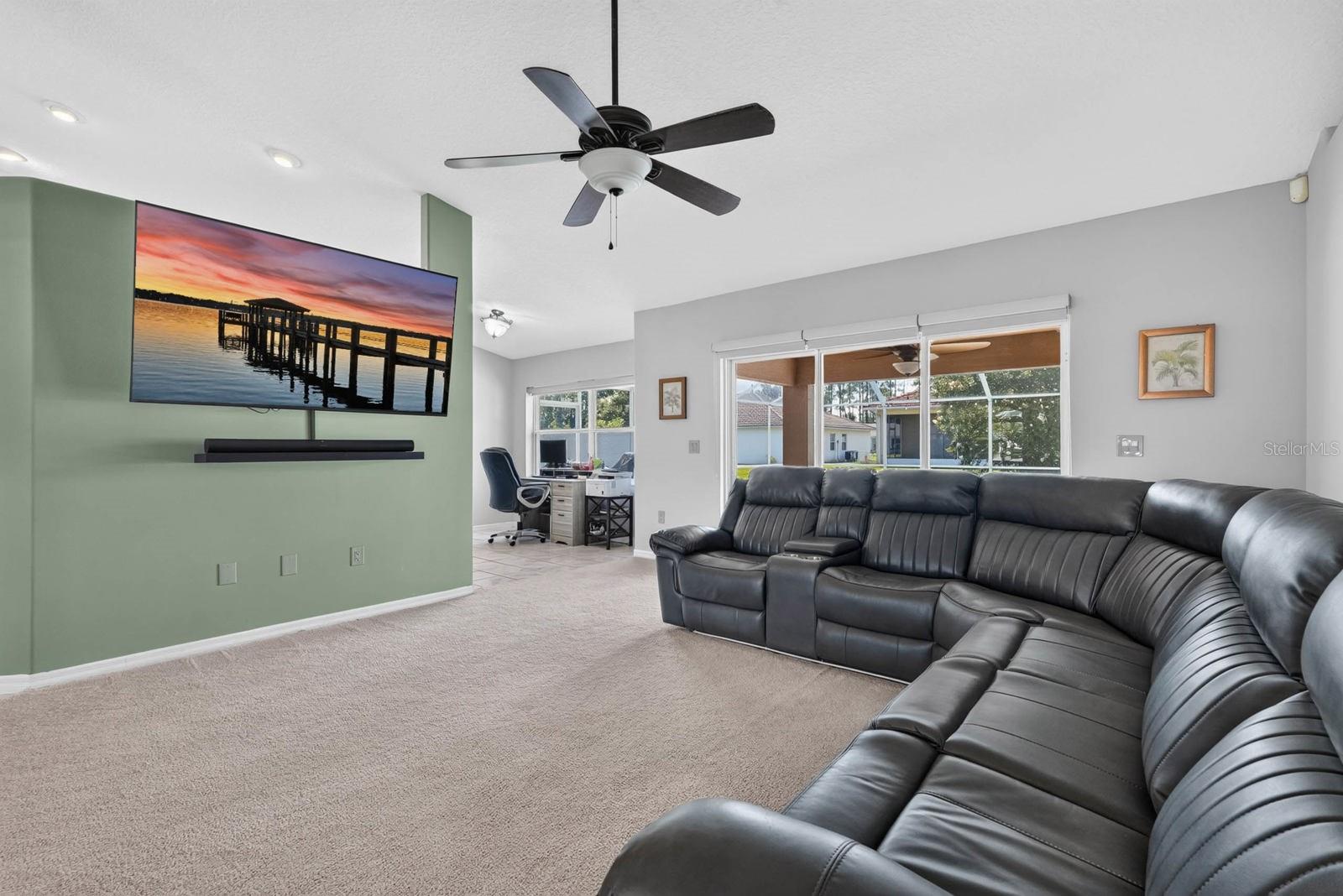 5th image of 6 Roxland Ln, Palm Coast, FL 32164 | MLS# V4950897