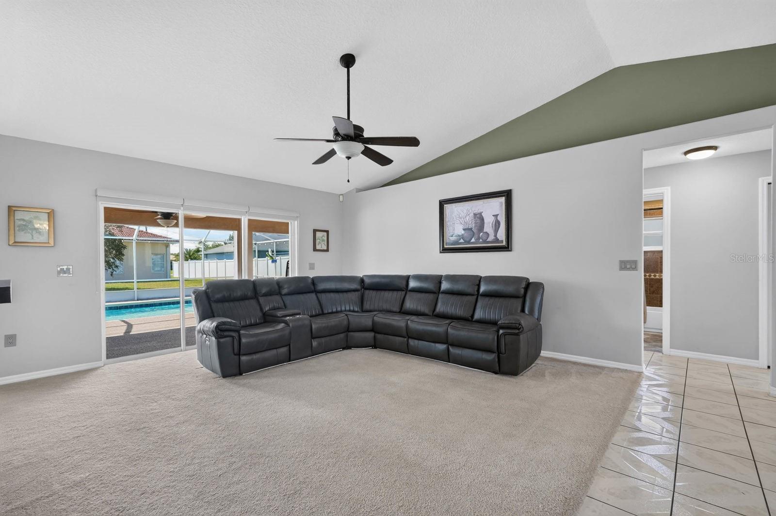 4th image of 6 Roxland Ln, Palm Coast, FL 32164 | MLS# V4950897