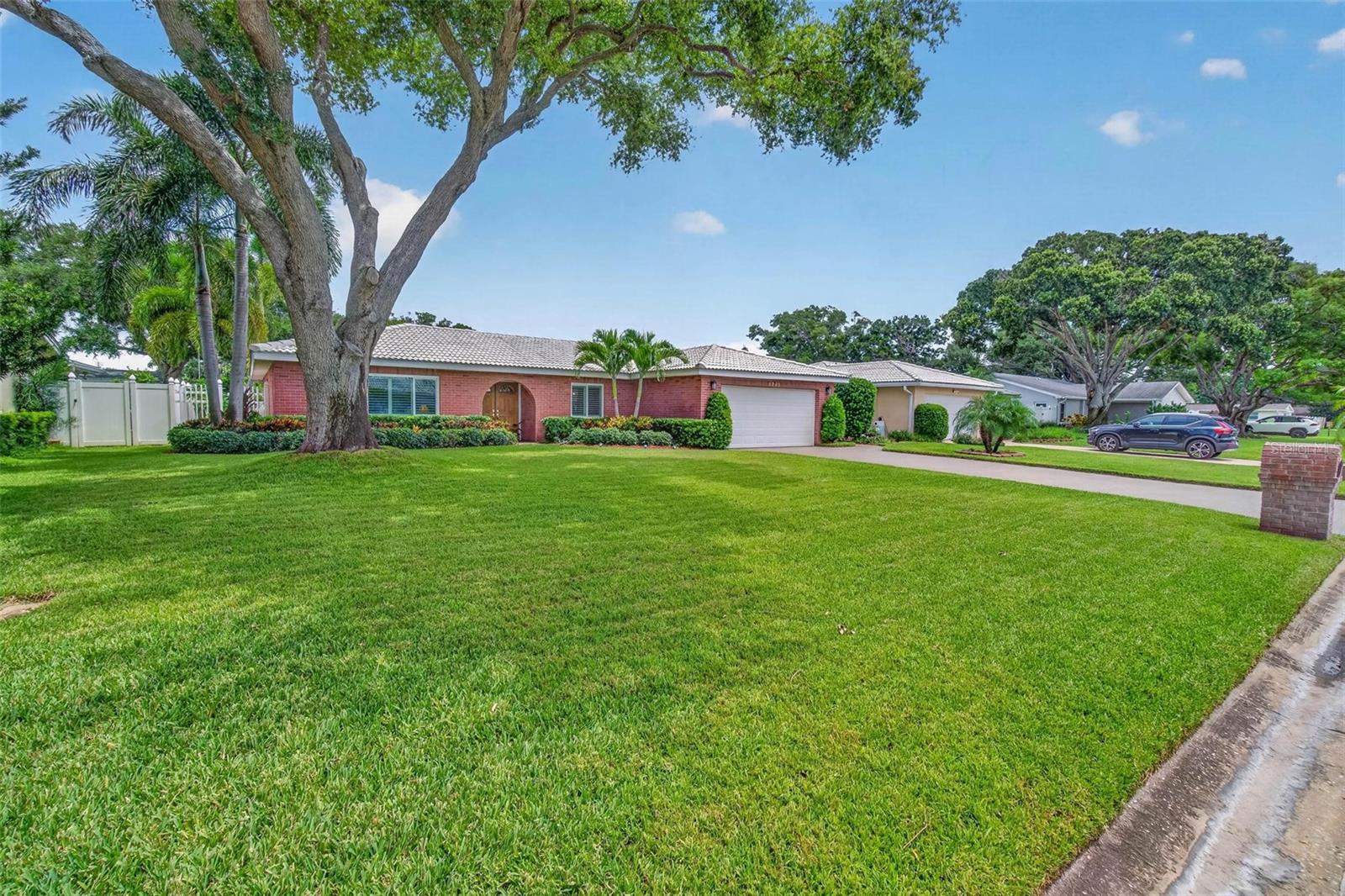 41st image of 6225 43rd Ave N, Kenneth City, FL 33709 | MLS# TB8542146