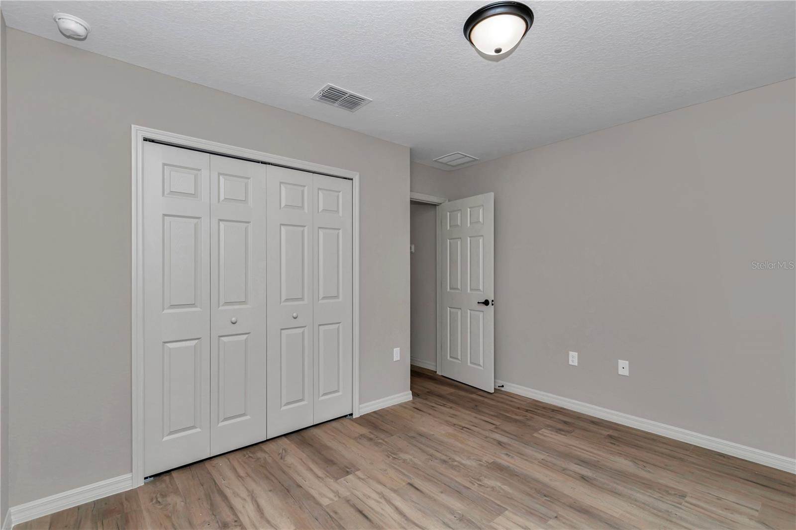 31st image of 64 Malauka Rd, Ocklawaha, FL 32179 | MLS# OM731005