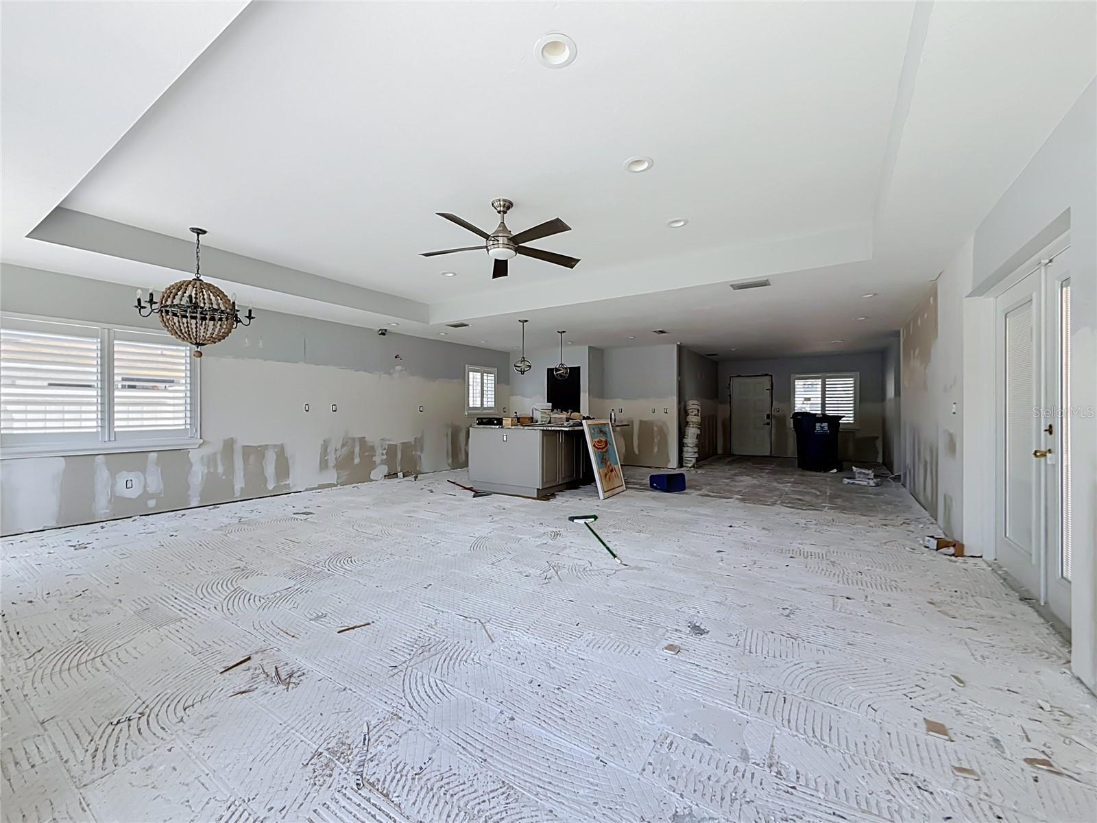3rd image of 2010 Bayou Grande Blvd Ne, St Petersburg, FL 33703 | MLS# A4703949