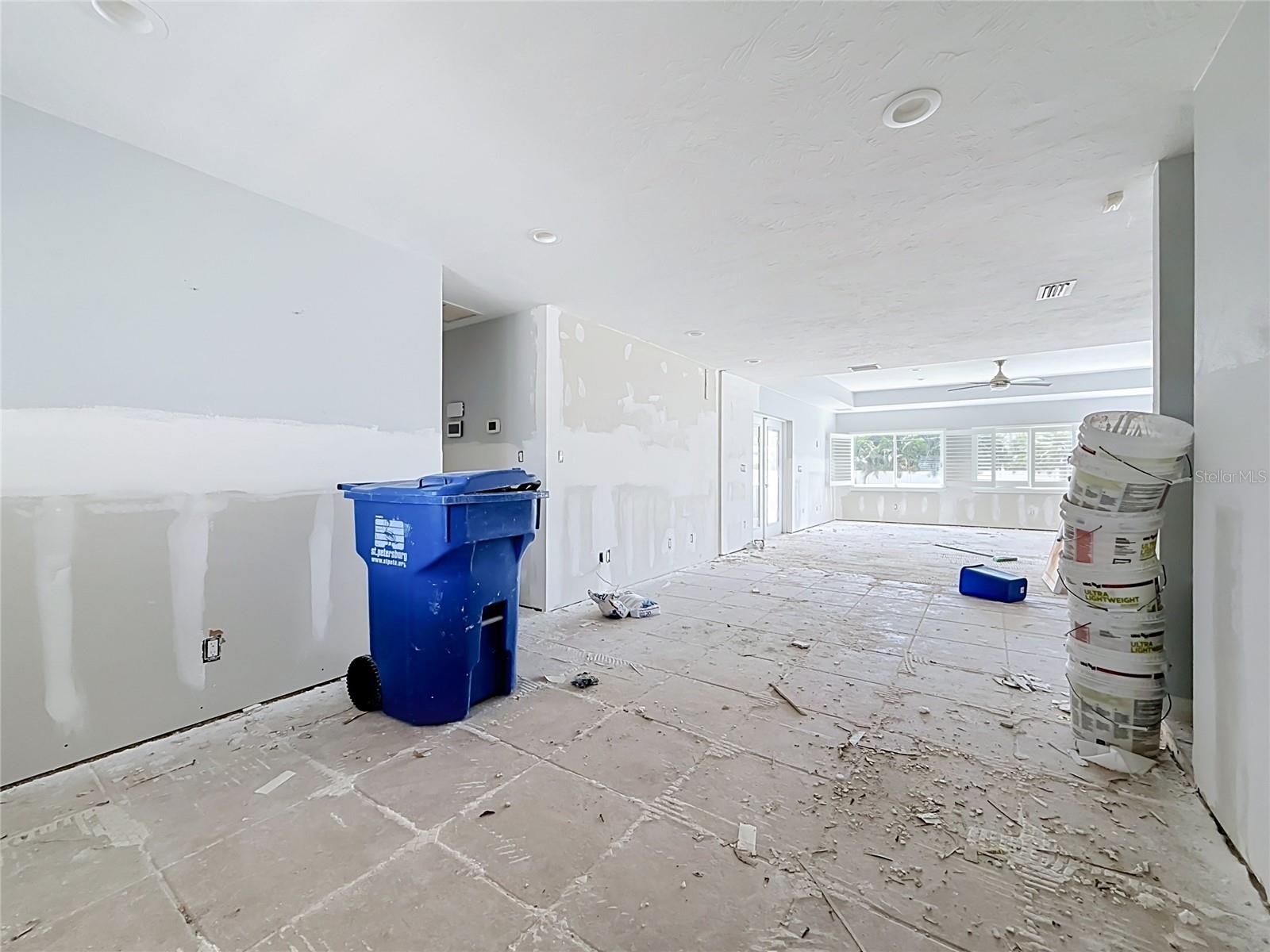 5th image of 2010 Bayou Grande Blvd Ne, St Petersburg, FL 33703 | MLS# A4703949