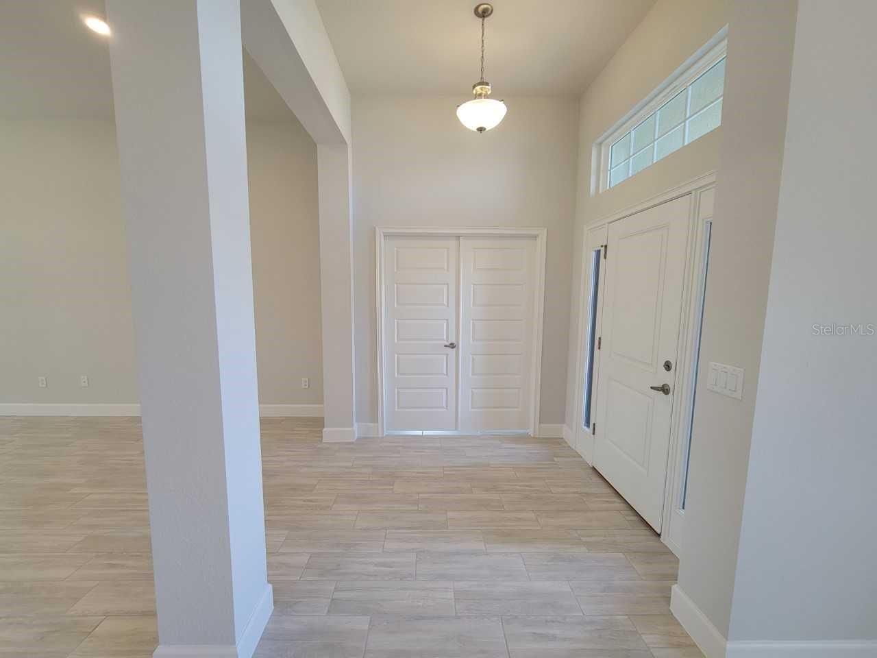 5th image of 16464 Sw 54Th Court Rd, Ocala, FL 34473 | MLS# OM731006