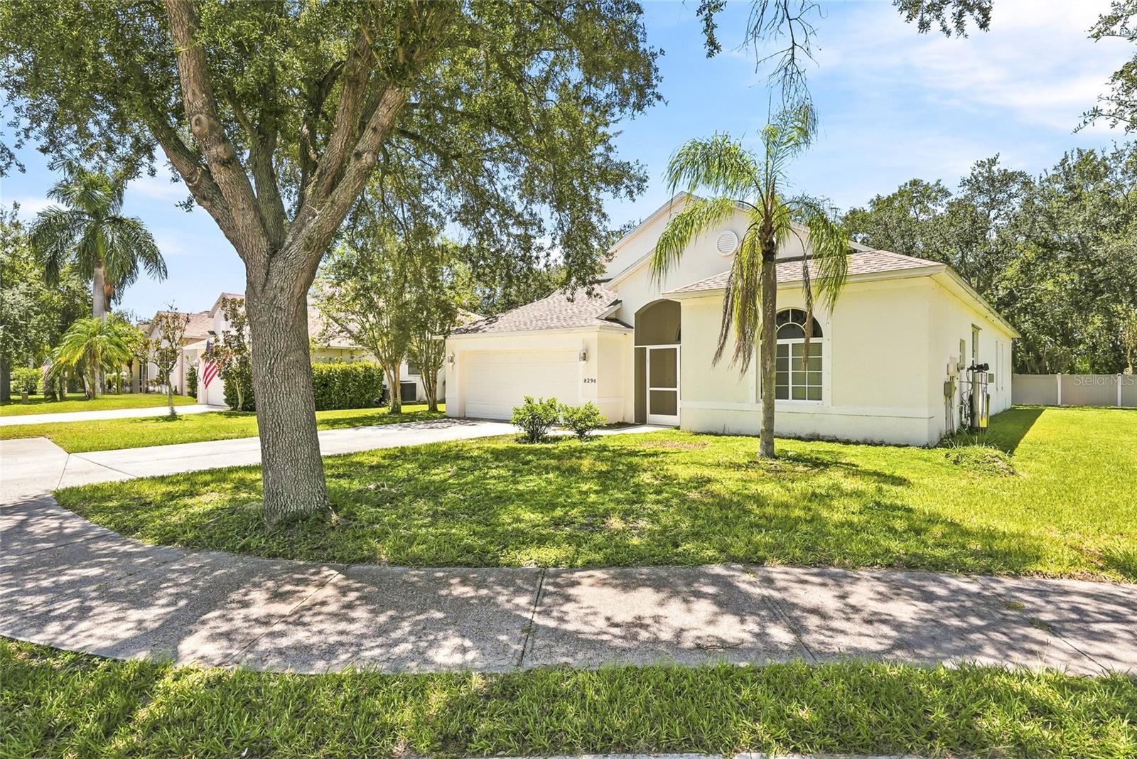 2nd image of 8296 47th Street Cir E, Palmetto, FL 34221 | MLS# A4703975