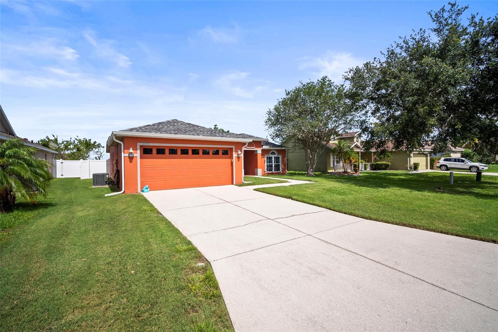 2nd image of 4194 Banbury Cir, Parrish, FL 34219 | MLS# A4703981