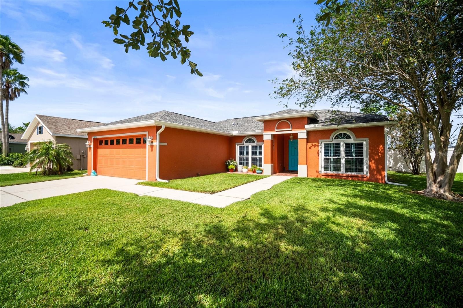 3rd image of 4194 Banbury Cir, Parrish, FL 34219 | MLS# A4703981