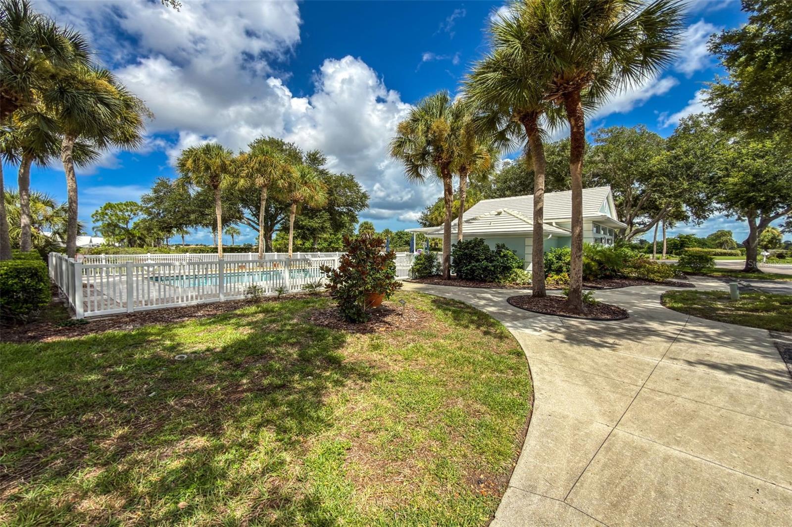 Photo 87 of Single family home for sale at 718 Brightside Crescent Dr #10, Venice, FL 34293 | MLS# D6148551 | Listing updated on 2026-09-02