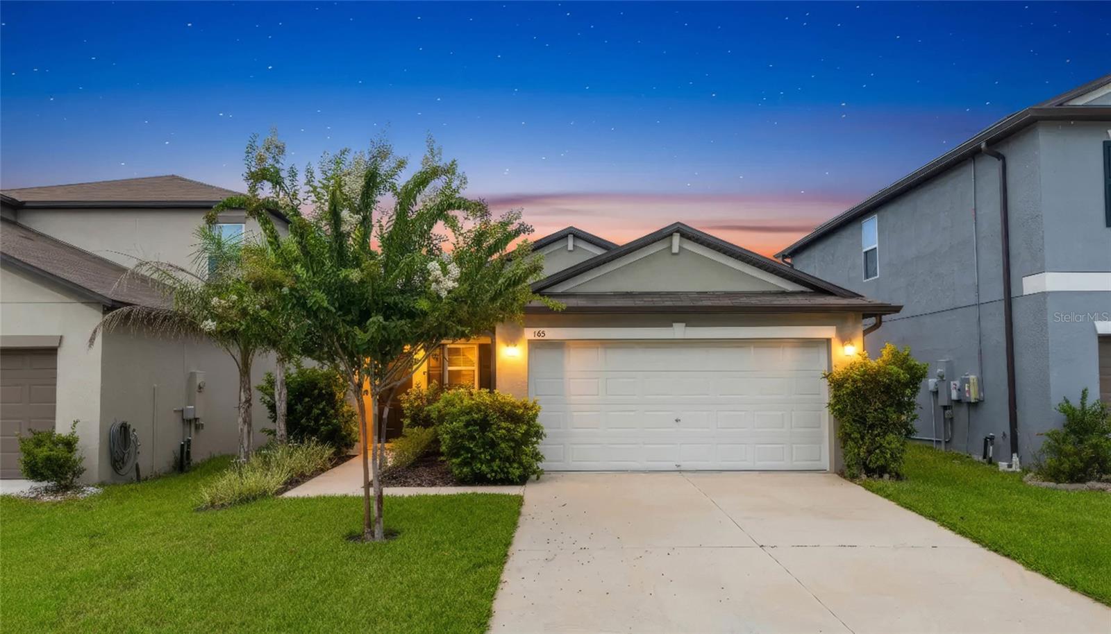 Photo 2 of Single family home for sale at 165 Argyll Dr, Spring Hill, FL 34609 | MLS# W7888898 | Listing updated on 2026-09-02