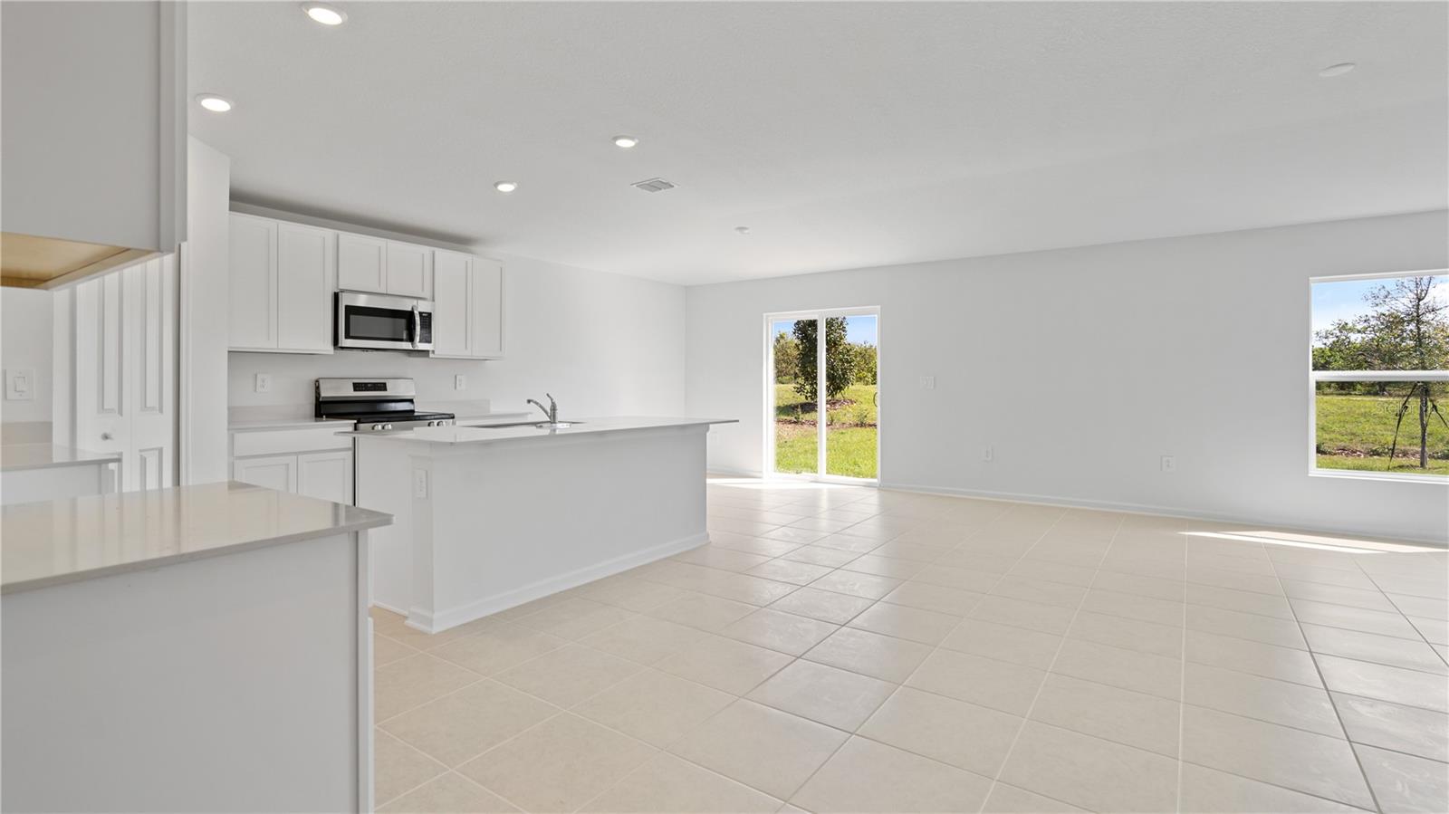 4th image of 1933 Pine Meadows Golfcourse Rd, Eustis, FL 32726 | MLS# O6436538