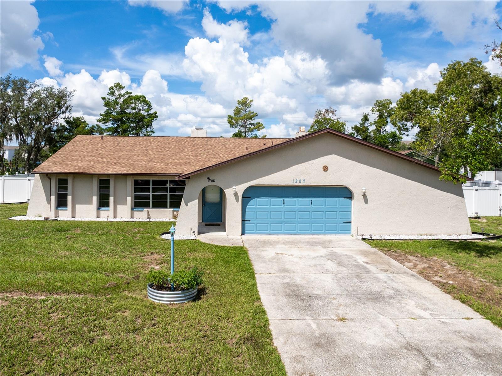 Photo 1 of Single family home for sale at 1257 Finland Dr, Spring Hill, FL 34609 | MLS# TB8542419 | Listing updated on 2026-09-02