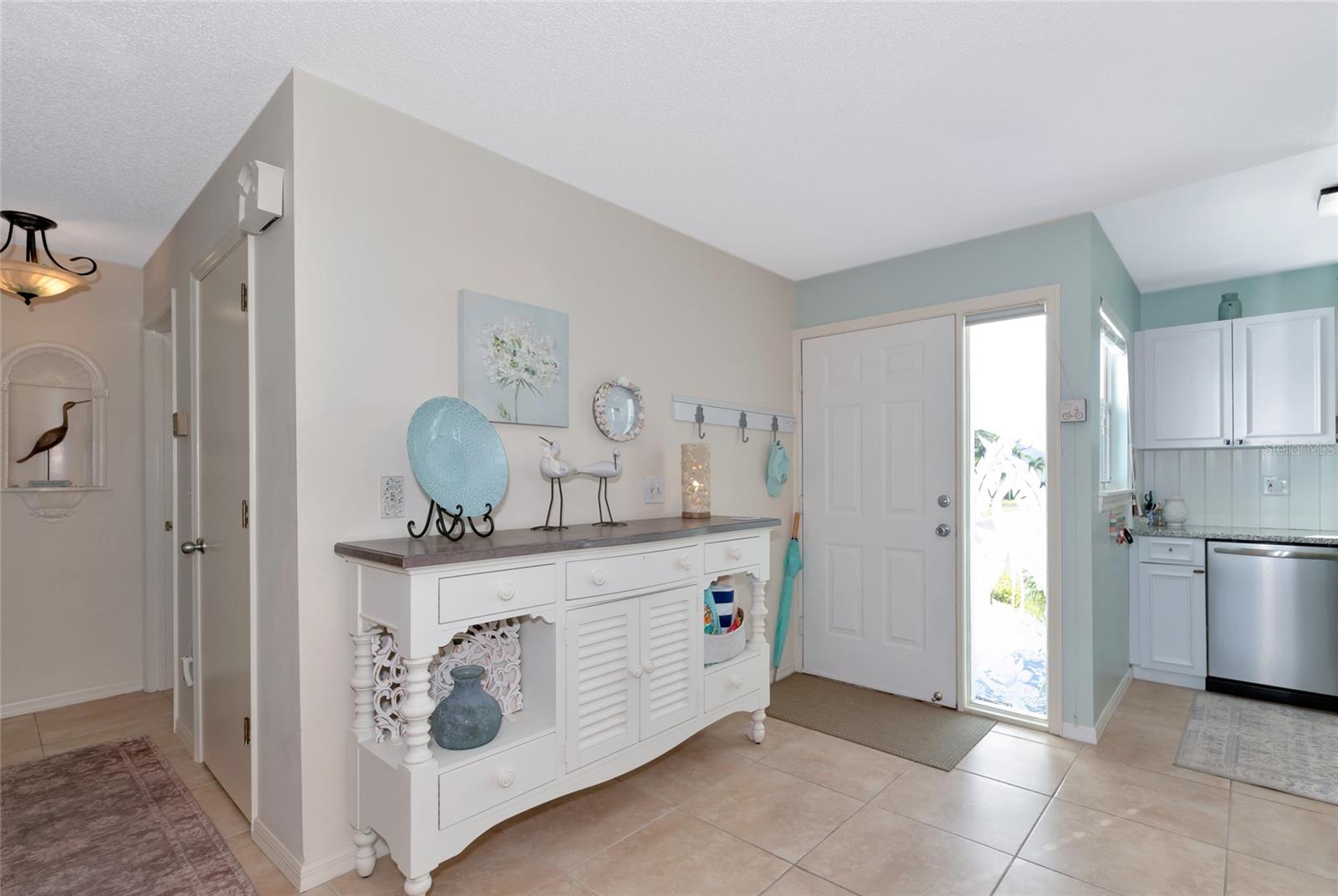4th image of 839 Audubon Dr #839, Bradenton, FL 34209 | MLS# A4704061