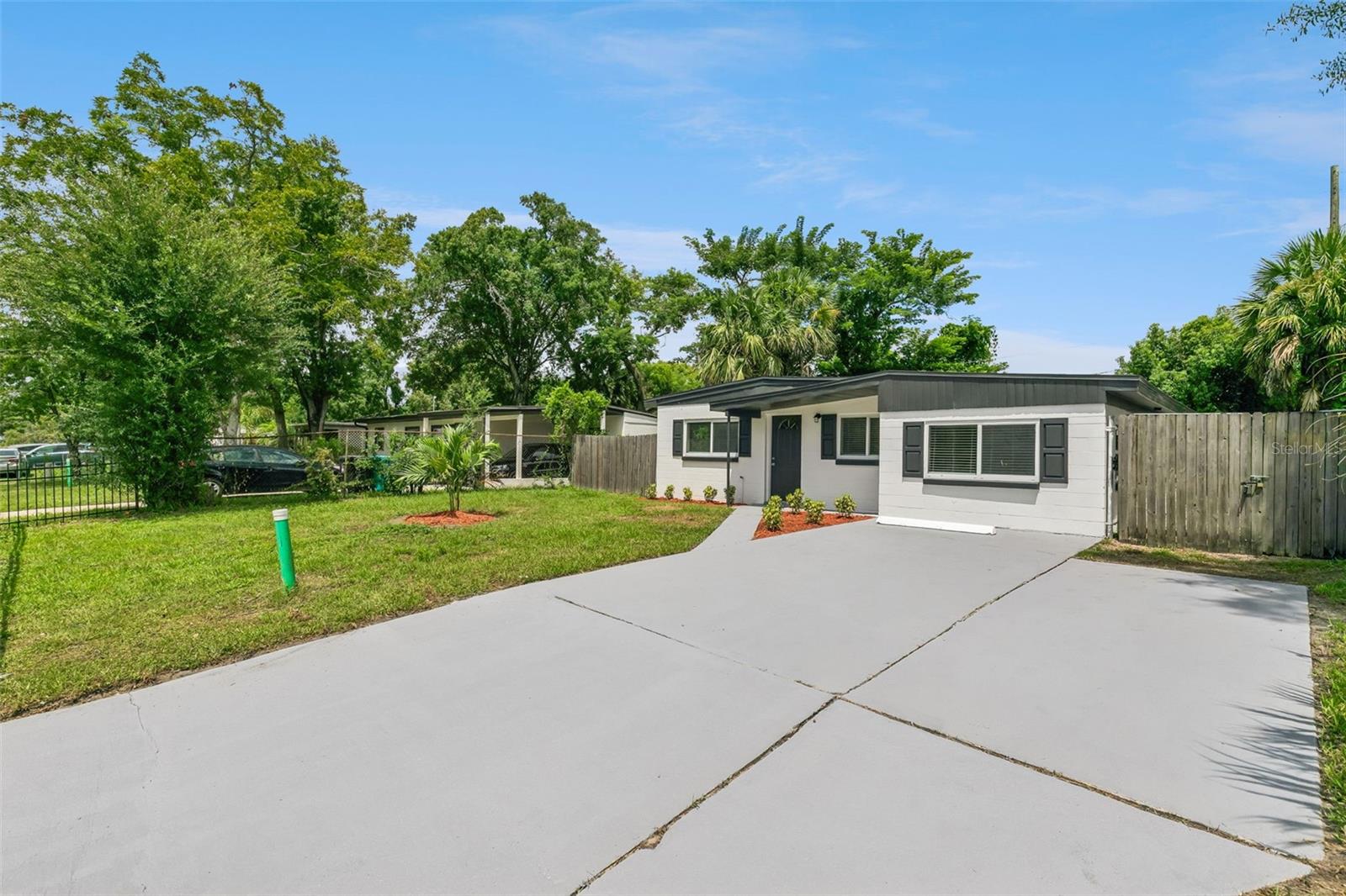5th image of 2821 W Amelia St, Orlando, FL 32805 | MLS# O6436604