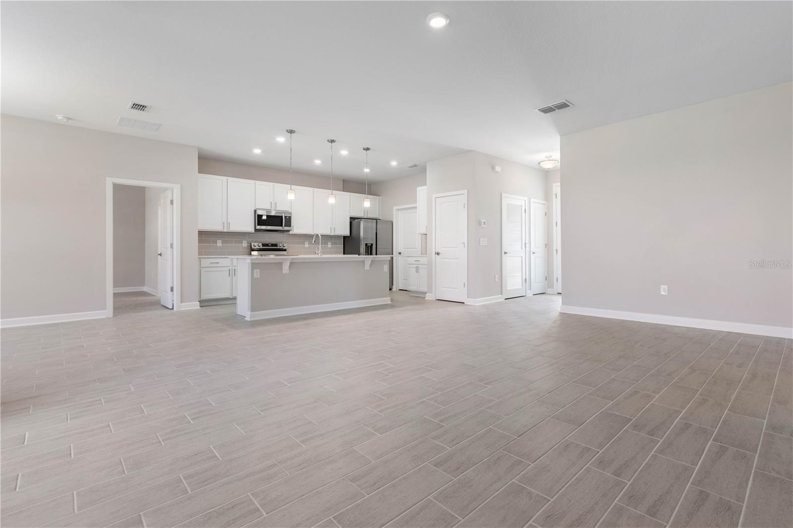 5th image of 3162 Fergus St, North Port, FL 34288 | MLS# A4704063