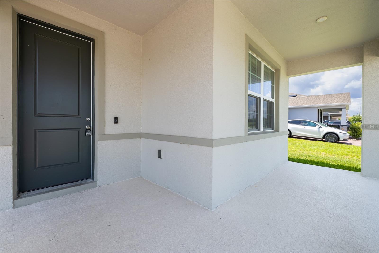 2nd image of 3754 Isle Royal Pl, Apopka, FL 32712 | MLS# S5156313