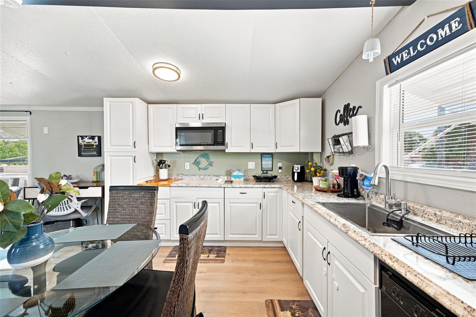 3rd image of 6819 Heron Ln, Hudson, FL 34667 | MLS# W7888906