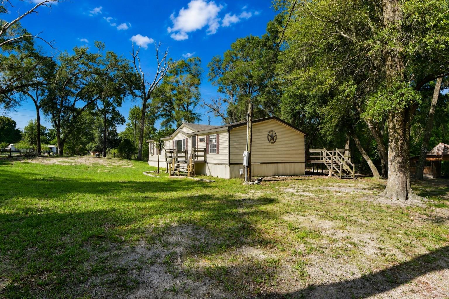 4th image of 17438 Lawless Rd, Spring Hill, FL 34610 | MLS# W7888910