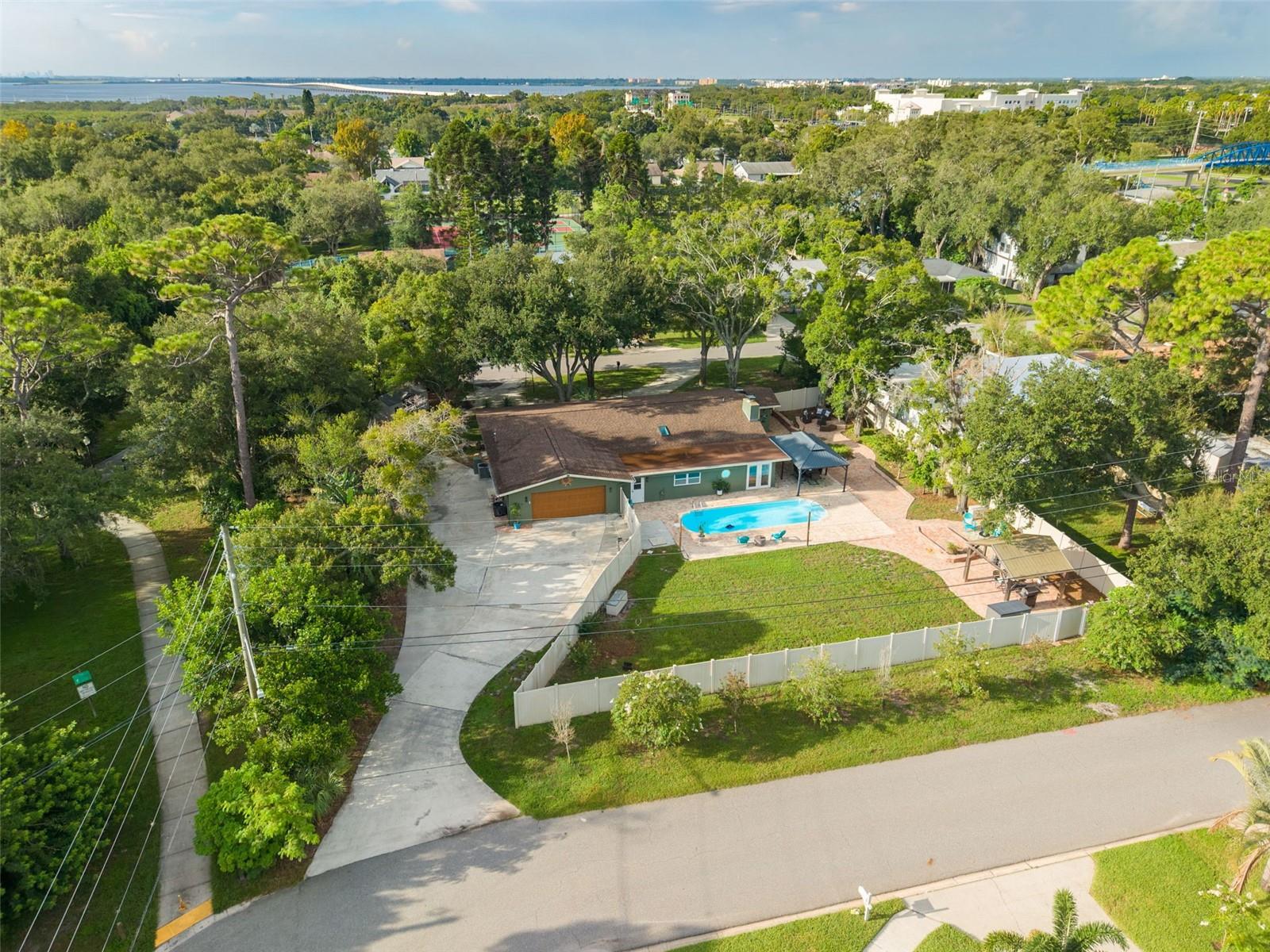 2nd image of 3132 Wolfe Rd, Clearwater, FL 33759 | MLS# TB8542512