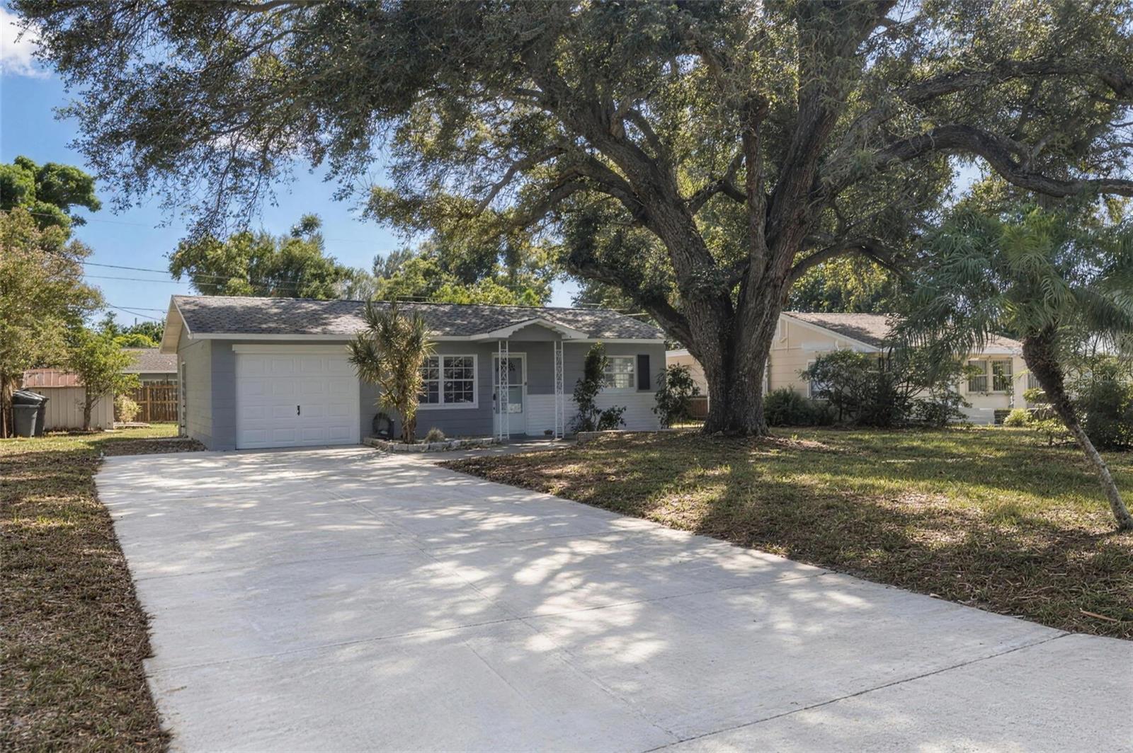 2nd image of 5392 44th Ave N, St Petersburg, FL 33709 | MLS# TB8542524