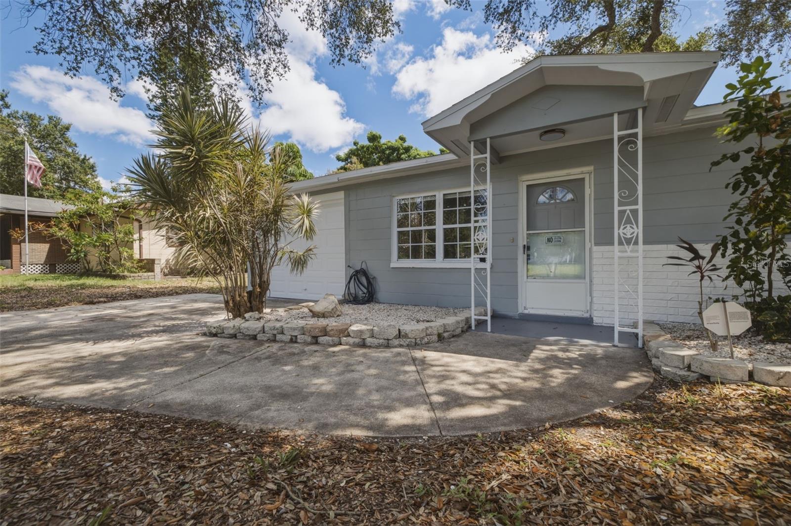 3rd image of 5392 44Th Ave N, St Petersburg, FL 33709 | MLS# TB8542524