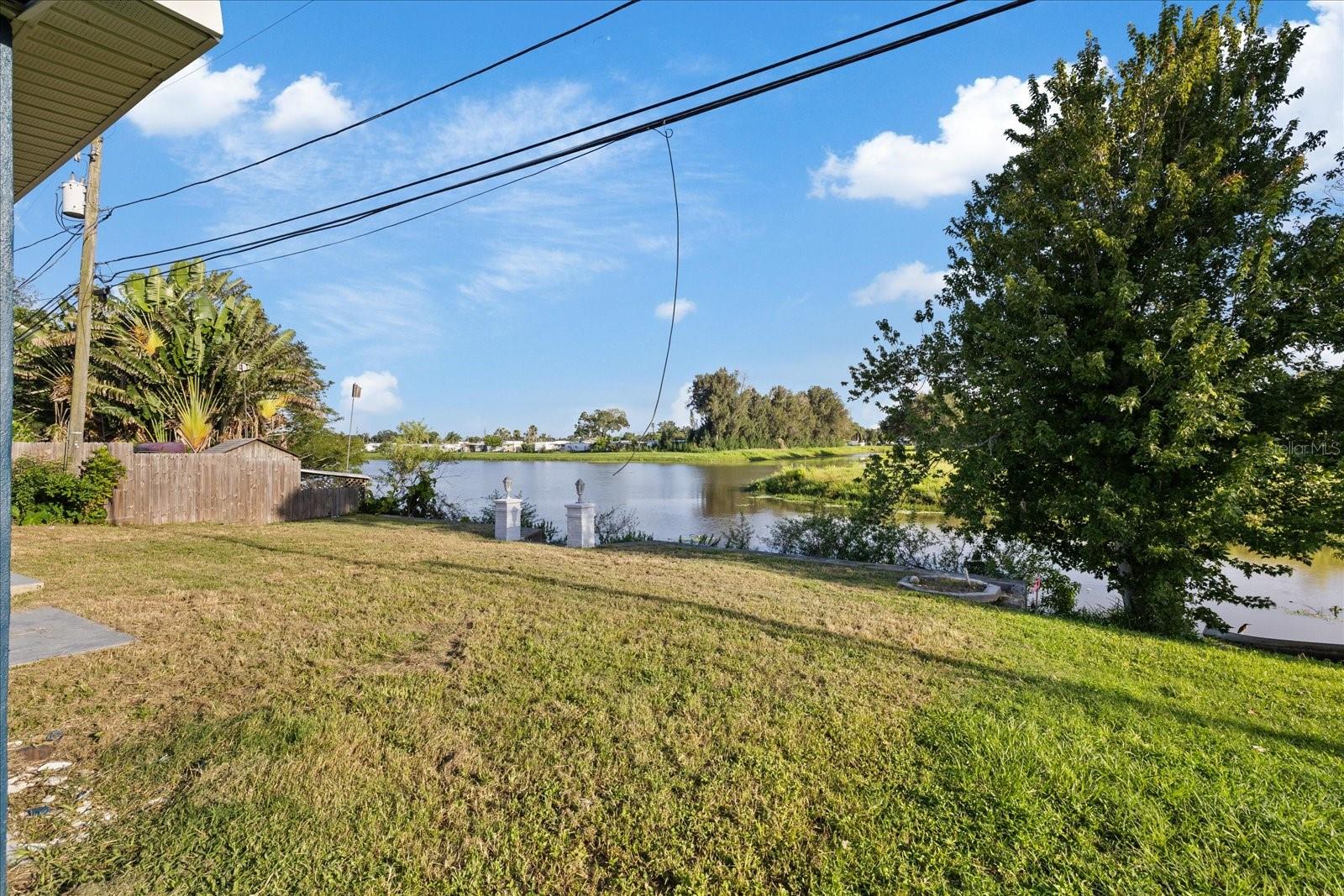 4th image of 2698 46Th Ave N, St Petersburg, FL 33714 | MLS# W7888912