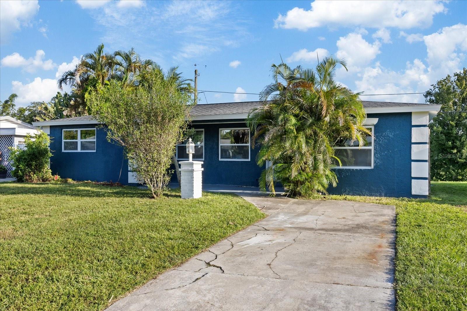 1st image of 2698 46th Ave N, St Petersburg, FL 33714 | MLS# W7888912