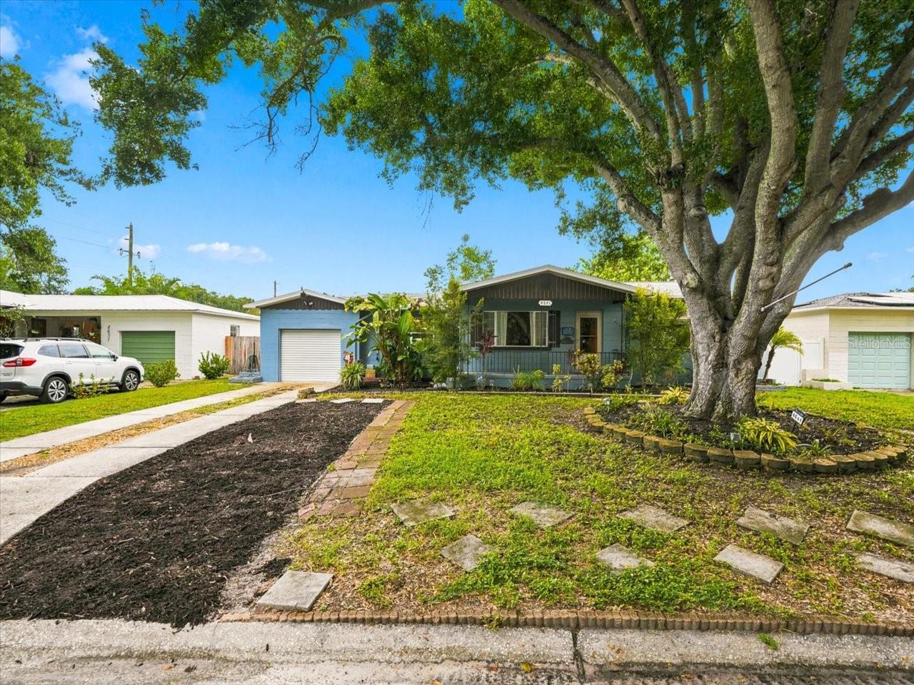 2nd image of 4641 25th Ave N, St Petersburg, FL 33713 | MLS# TB8542572
