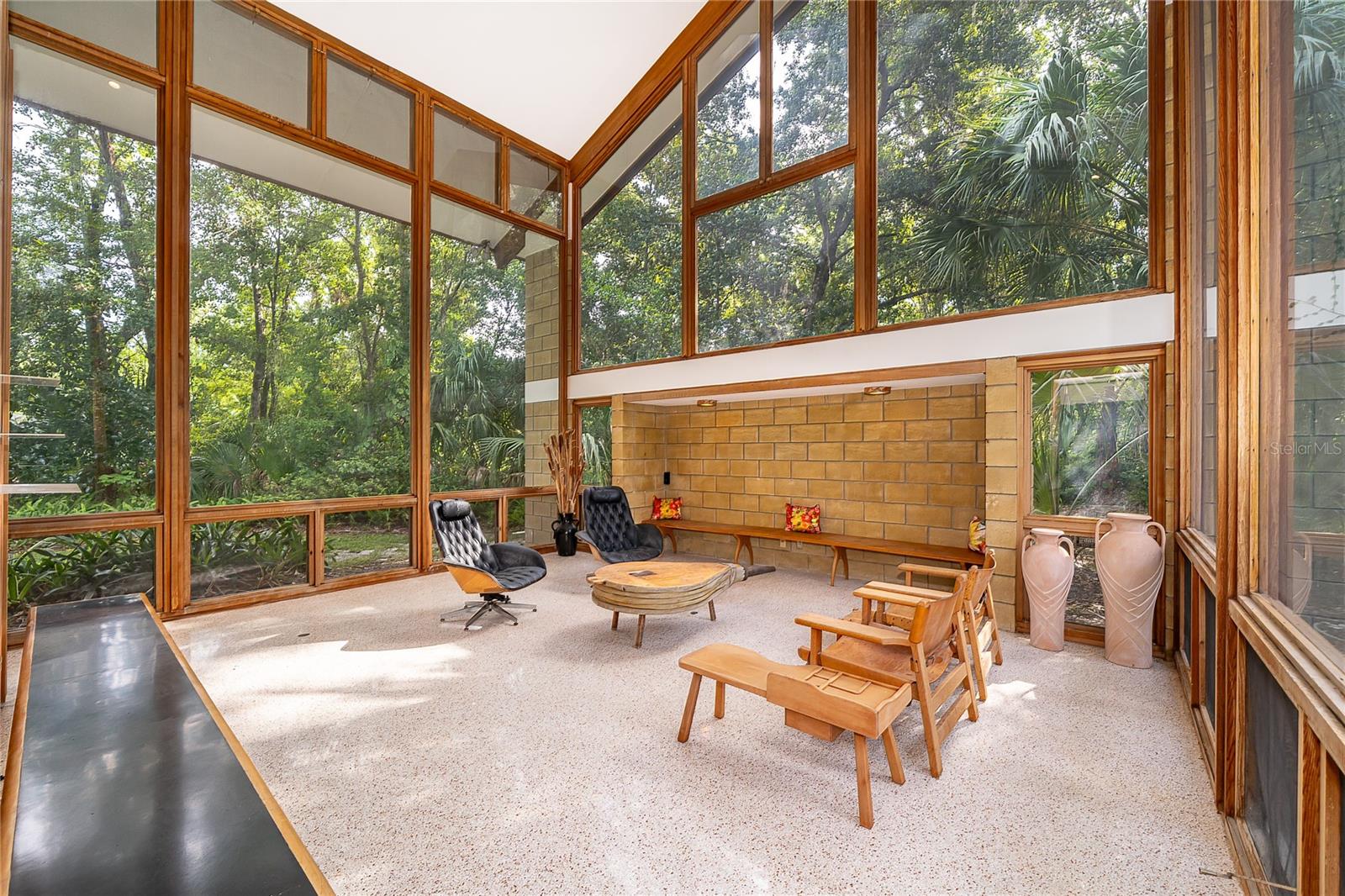 3rd image of 291 Maple Ct, Oviedo, FL 32765 | MLS# O6436712