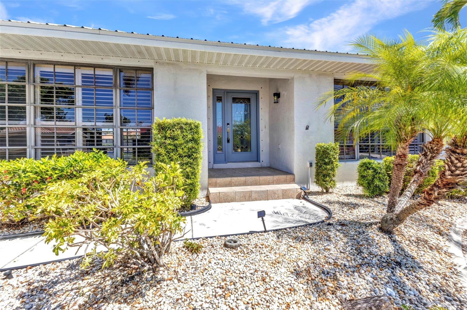 4th image of 2718 Saint Thomas Dr, Punta Gorda, FL 33950 | MLS# C7530007