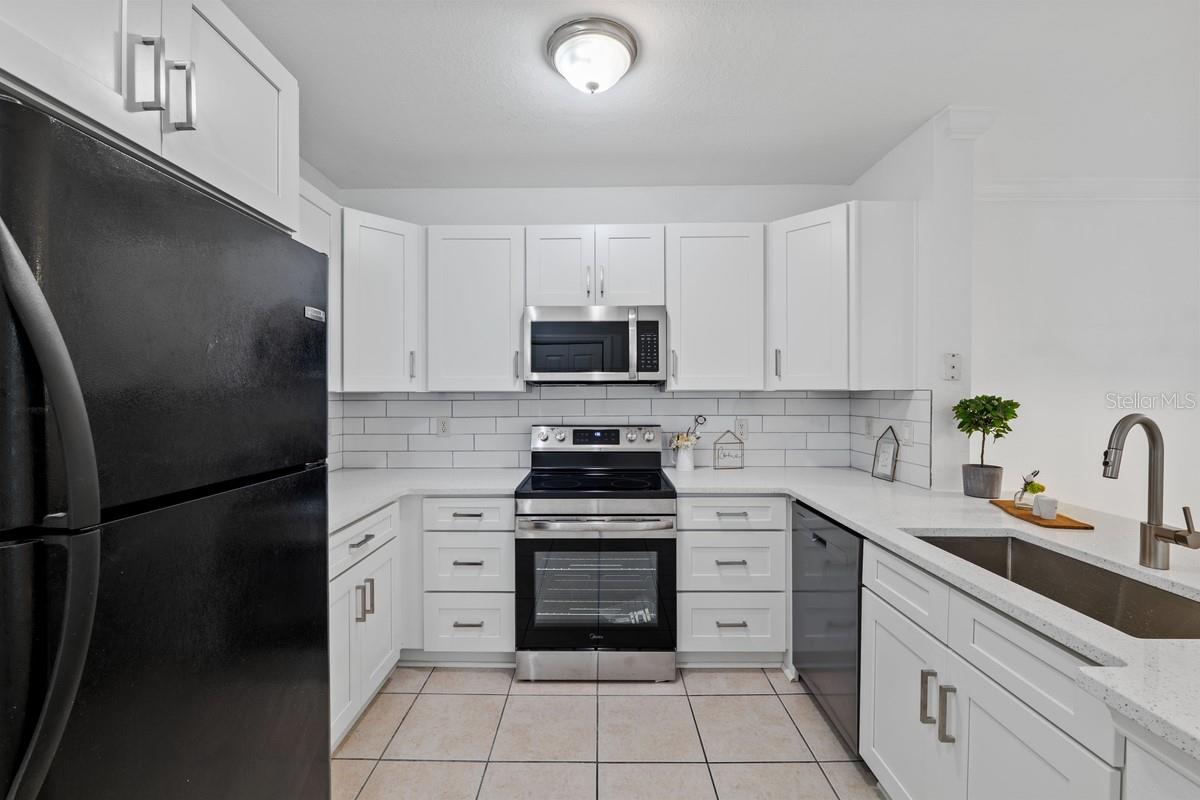 3rd image of 204 E South St #2057, Orlando, FL 32801 | MLS# O6436726