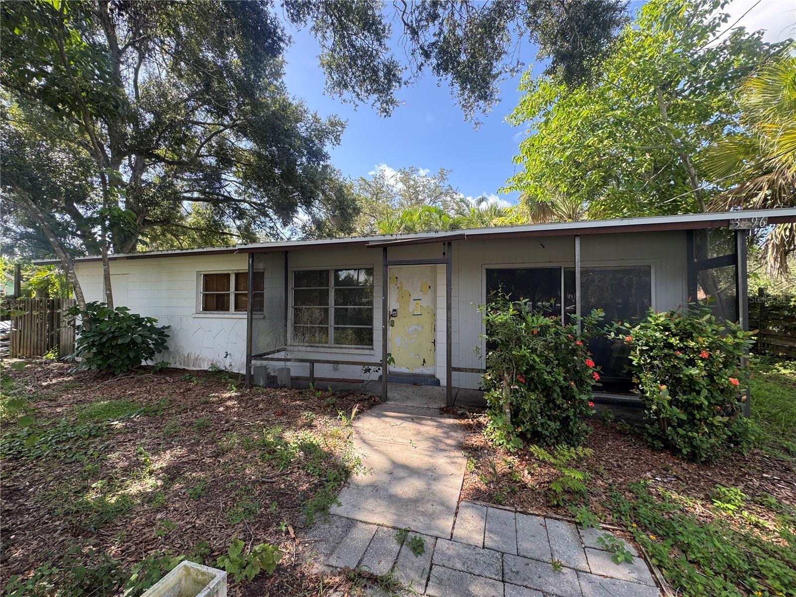 1st image of 3896 Hawkeye Cir, Sarasota, FL 34232 | MLS# G5116987