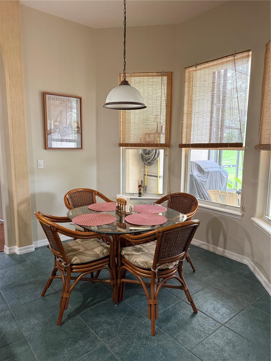 5th image of 14444 Dover Forest Dr, Orlando, FL 32828 | MLS# O6436780
