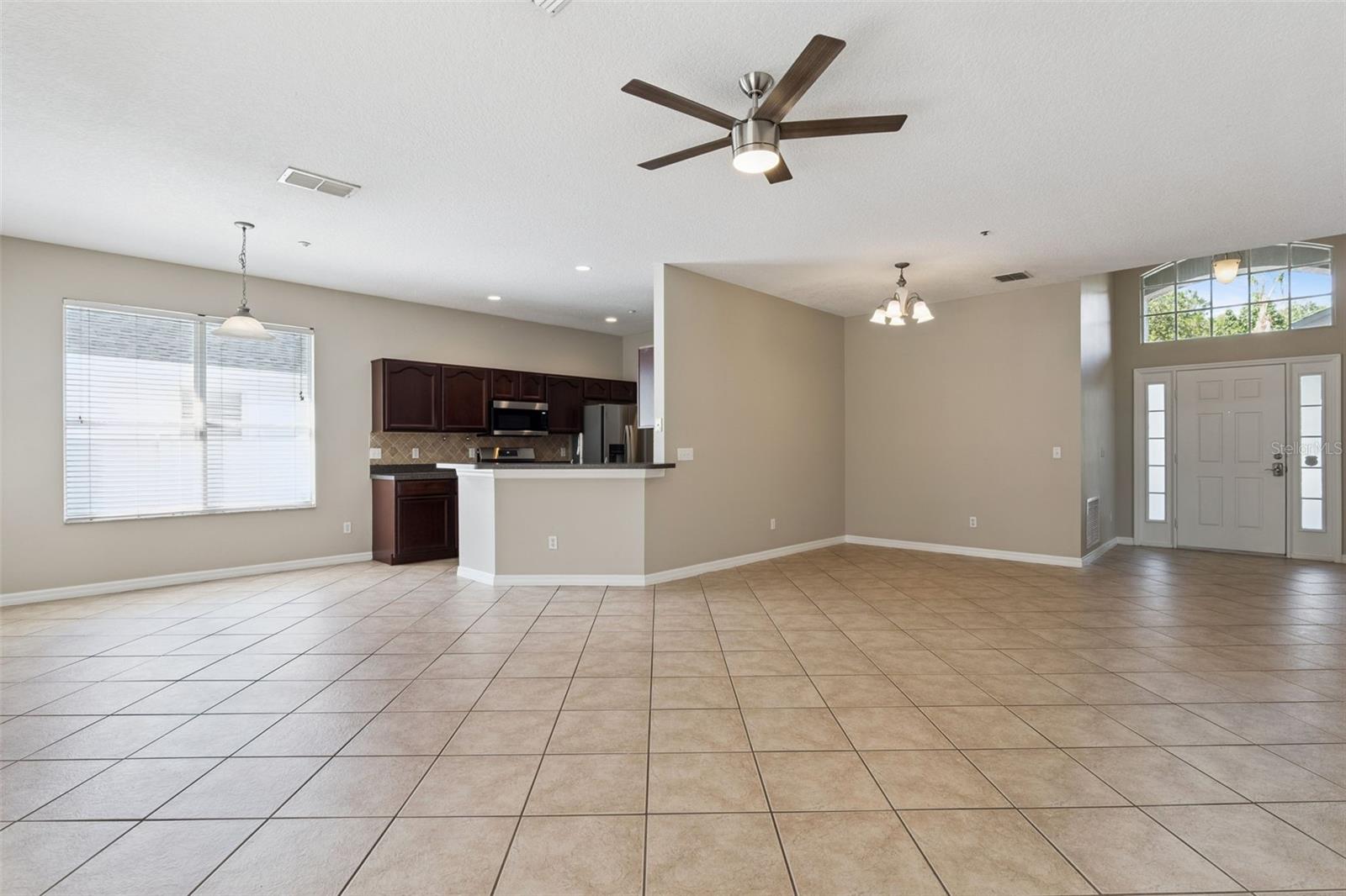 3rd image of 9957 Cypress Vine Dr, Orlando, FL 32827 | MLS# S5156355