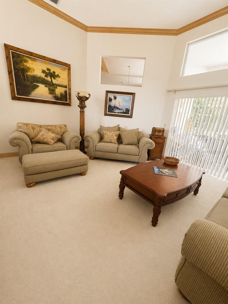 2nd image of 995 Weathersfield Dr, Dunedin, FL 34698 | MLS# TB8542748