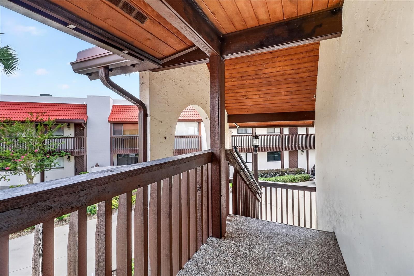 5th image of 4201 Vlg Ct, LAKE WALES, FL 33898