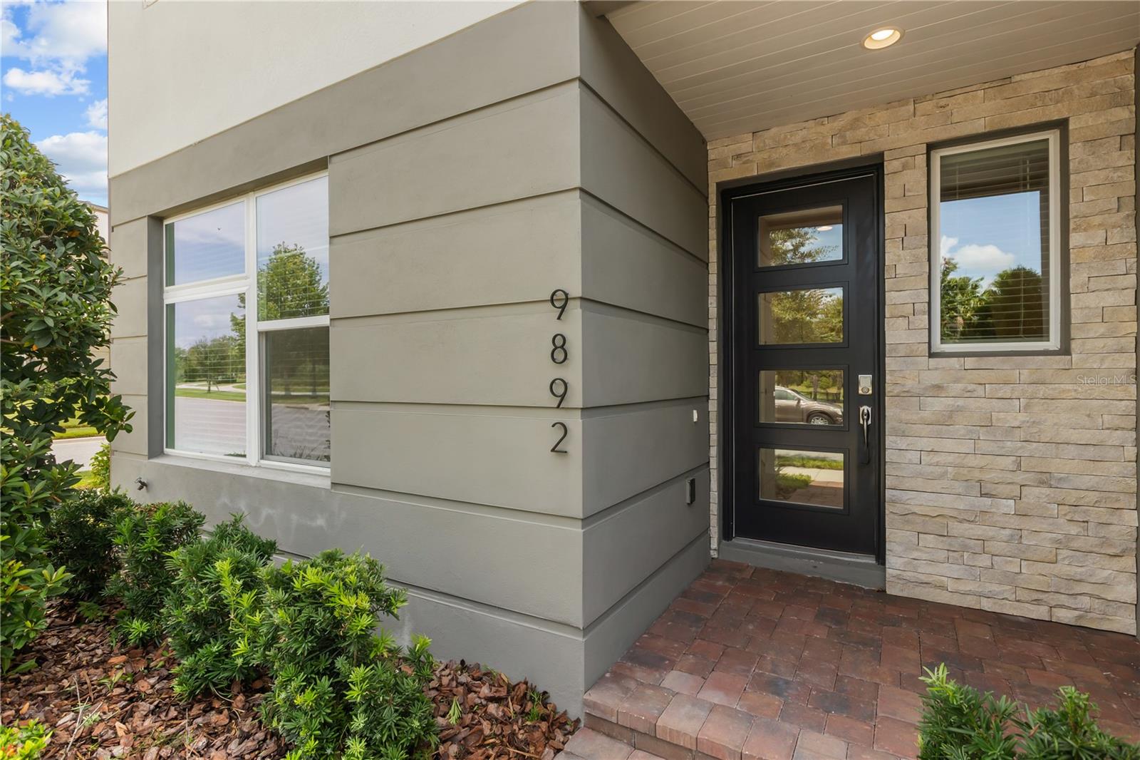3rd image of 9892 Bucklow Hill Dr, Orlando, FL 32832 | MLS# O6436840