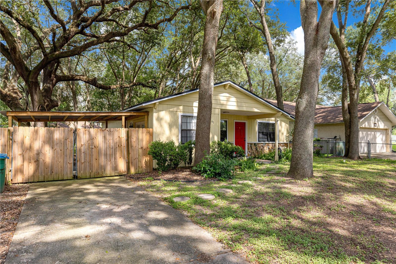 2nd image of 43 Almond Pass Dr, Ocala, FL 34472 | MLS# OM731137