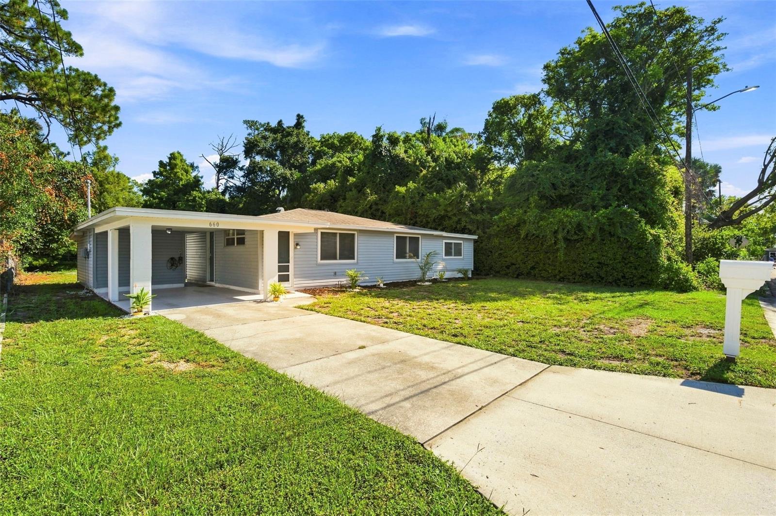 1st image of 660 Dexter Dr, Dunedin, FL 34698 | MLS# TB8542827