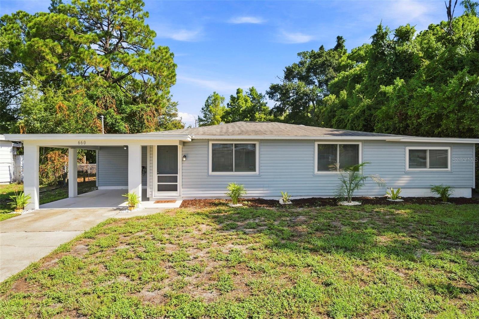 2nd image of 660 Dexter Dr, Dunedin, FL 34698 | MLS# TB8542827