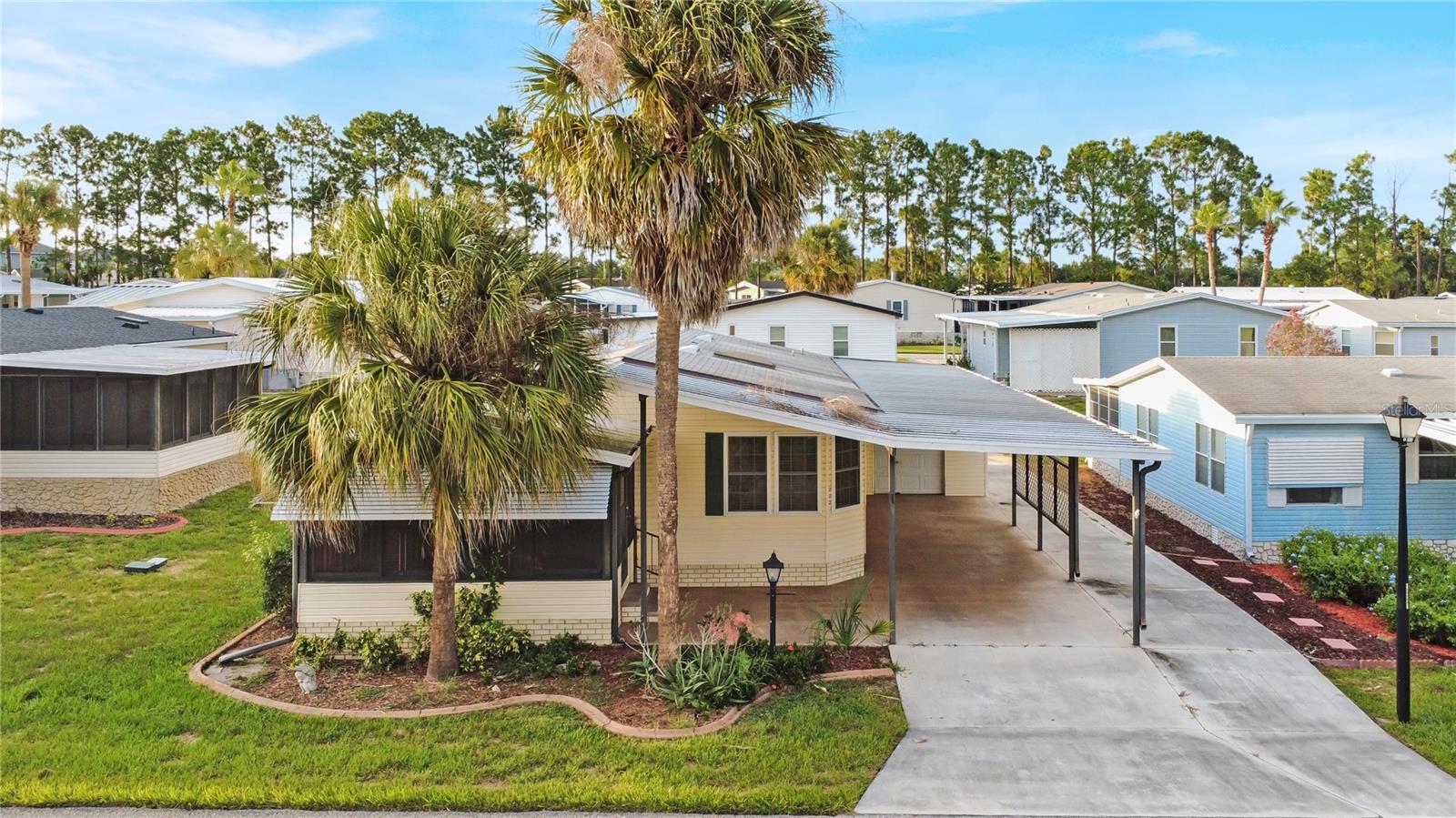 1st image of 222 Sue Ave, Davenport, FL 33897 | MLS# S5156388