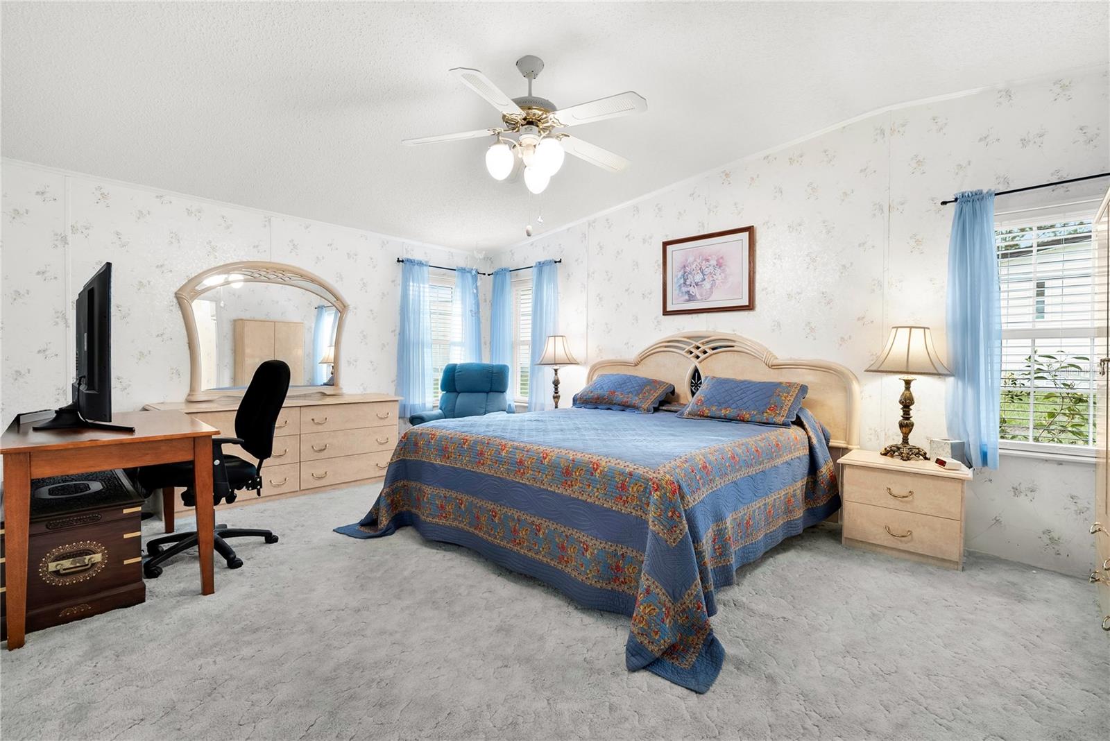 4th image of 222 Sue Ave, Davenport, FL 33897 | MLS# S5156388