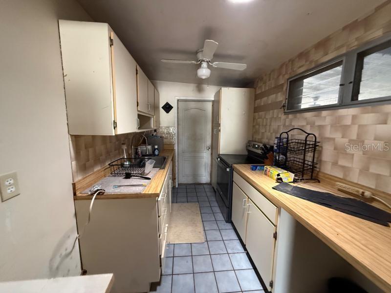 4th image of 3690 Taro Wy, Sarasota, FL 34232 | MLS# TB8542844