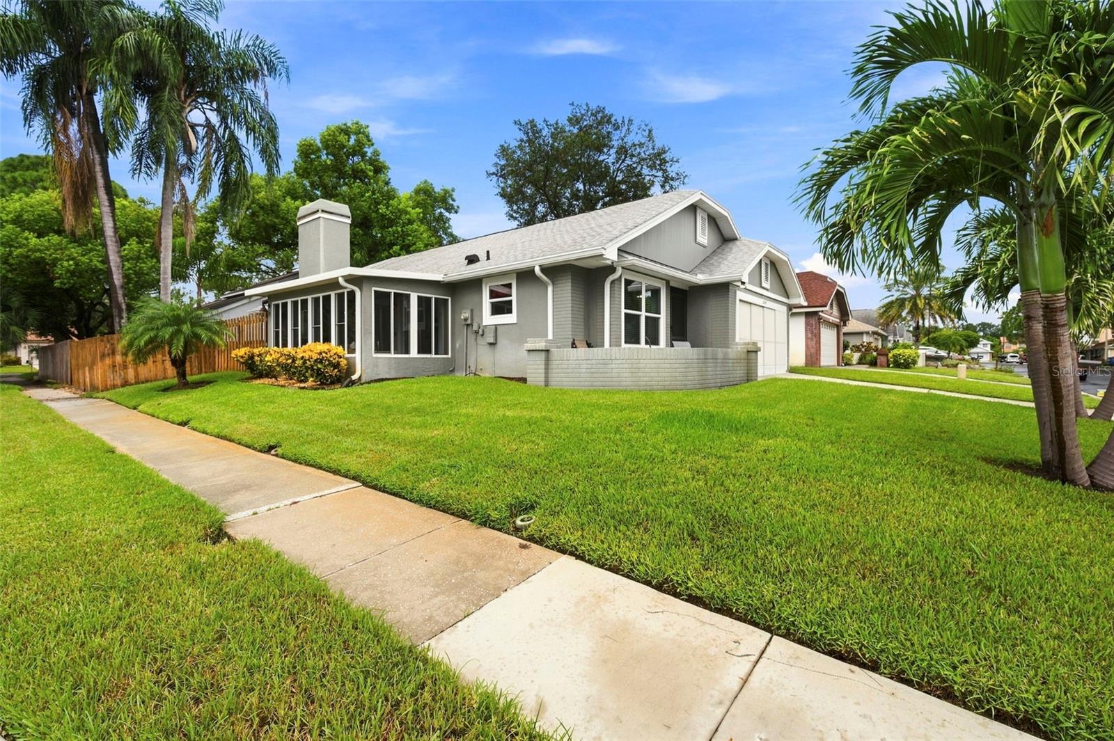5th image of 2234 Springflower Dr, Clearwater, FL 33763 | MLS# TB8542857